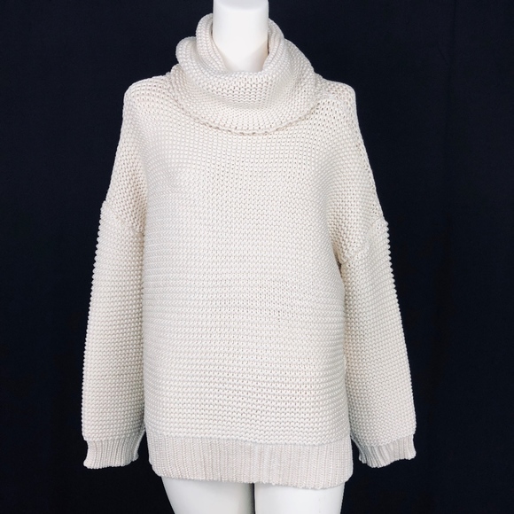 NWT Blushing Heart Cream Oversized Sweater G522 - Picture 1 of 8